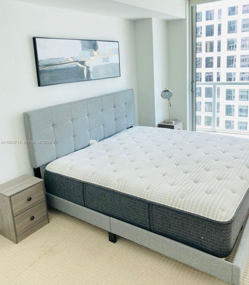 500 Brickell Ave, Unit 2708, Miami, FL 33131 Photo