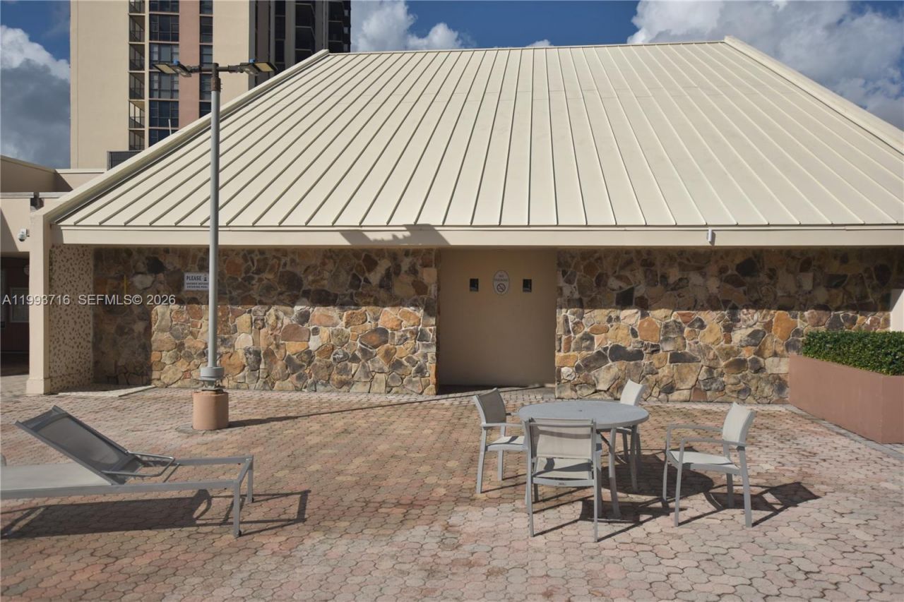 20301 W Country Club Dr , Unit 1425, Aventura, FL 33180 Photo