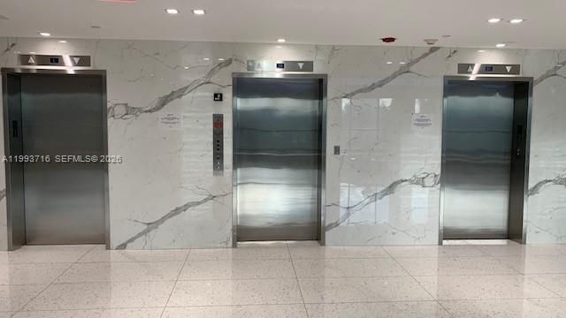 20301 W Country Club Dr , Unit 1425, Aventura, FL 33180 Photo