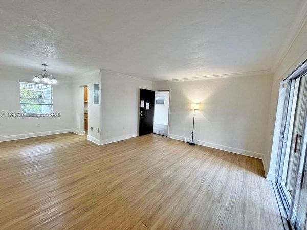 8475 SW 94th St , Unit 119E, Miami, FL 33156