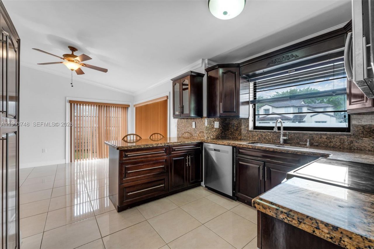 10290 SW 145th Pl , Miami, FL 33186 Photo