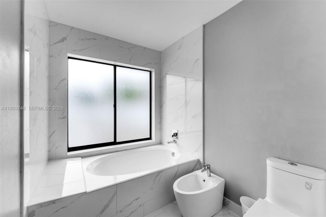 10290 SW 145th Pl , Miami, FL 33186 Photo