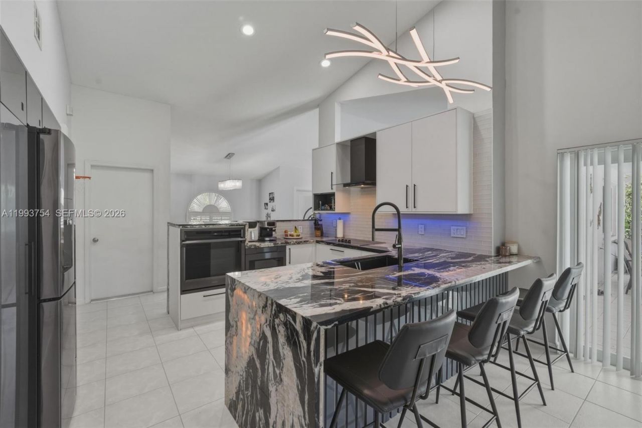 1510 SW 96th Ter , Davie, FL 33324 Photo