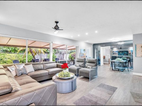 1799 SE 25th Ave , Fort Lauderdale, FL 33316