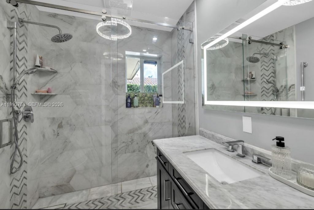 1799 SE 25th Ave , Fort Lauderdale, FL 33316 Photo