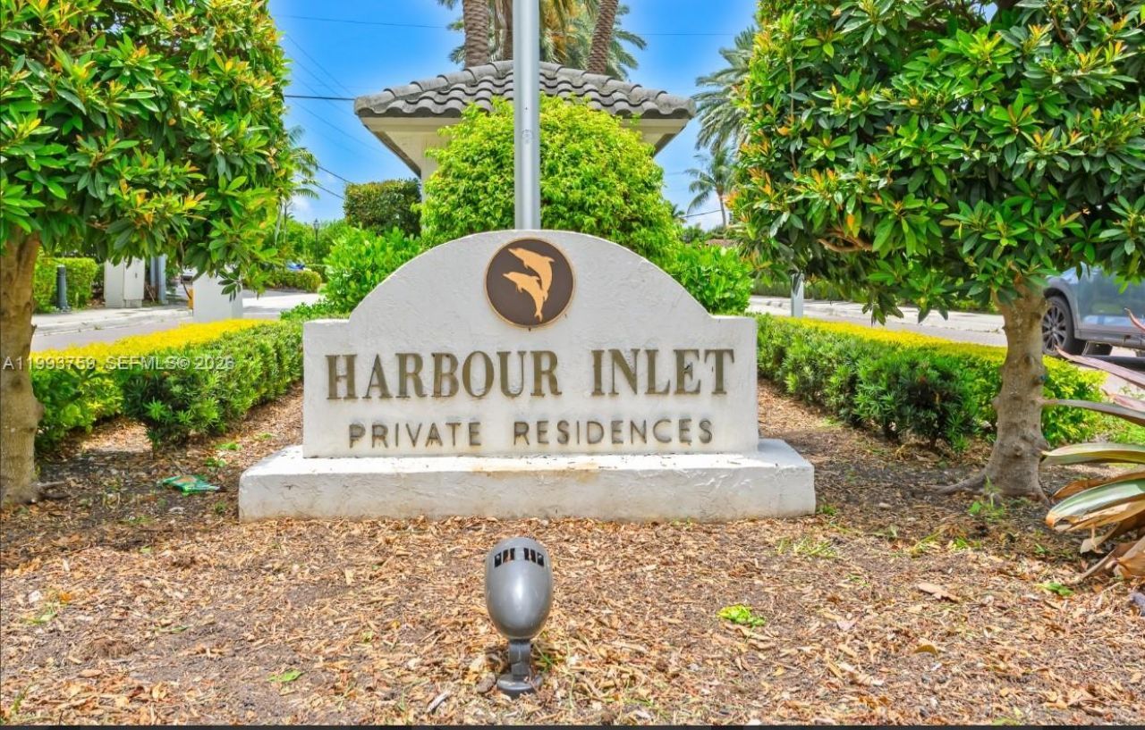 1799 SE 25th Ave , Fort Lauderdale, FL 33316 Photo