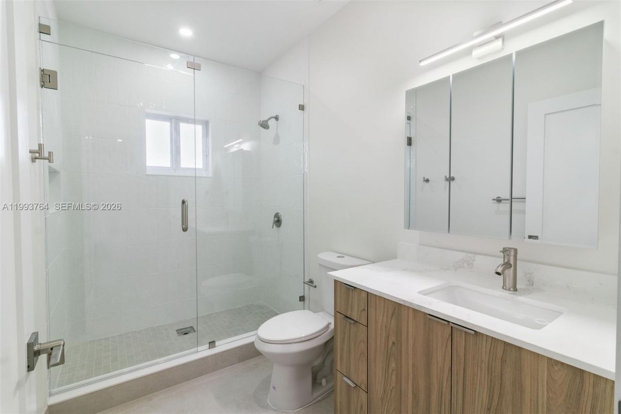 4732 SW 87 Ct , Unit 4732, Miami, FL 33165 Photo