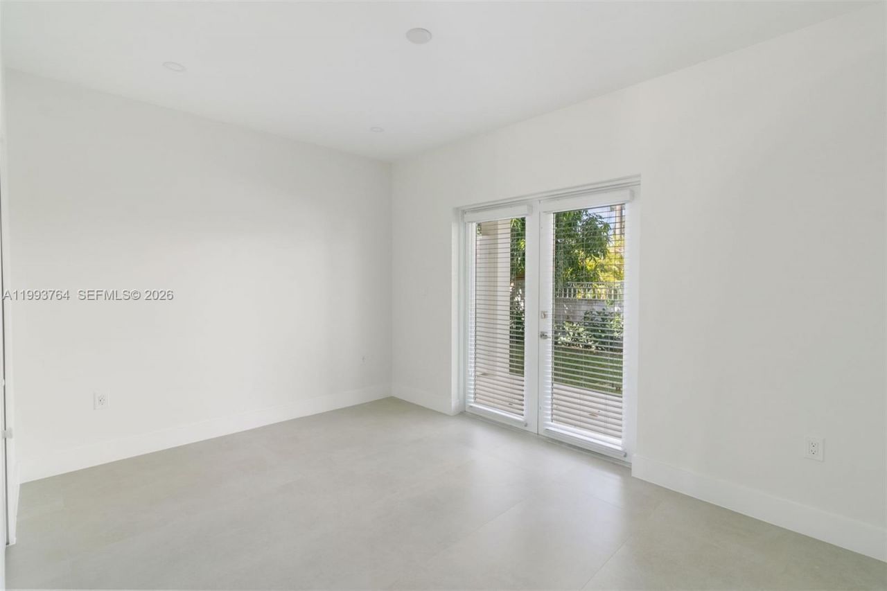 4732 SW 87 Ct , Unit 4732, Miami, FL 33165 Photo