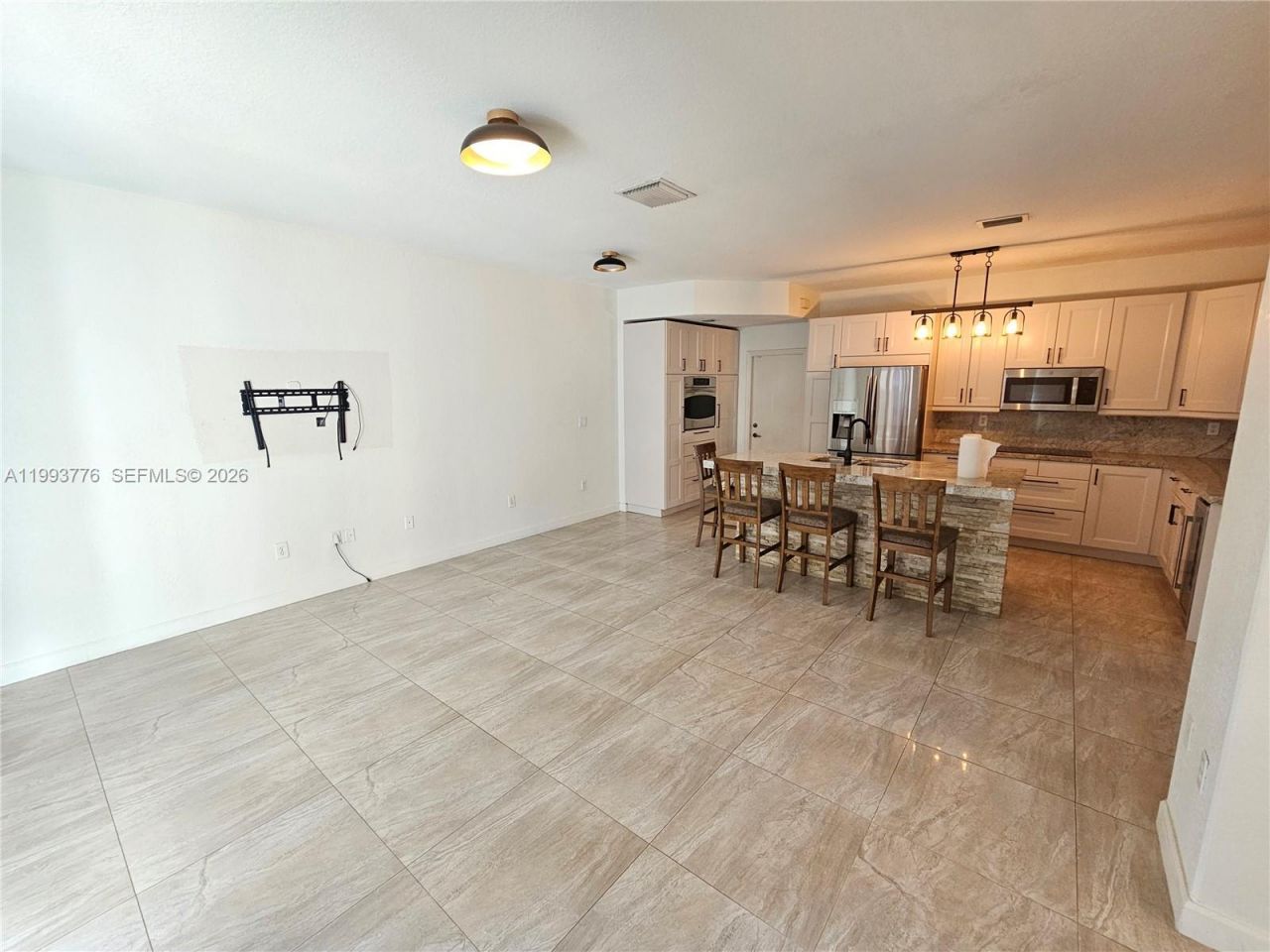 11384 NW 84th Ter, Doral, FL 33178 Photo