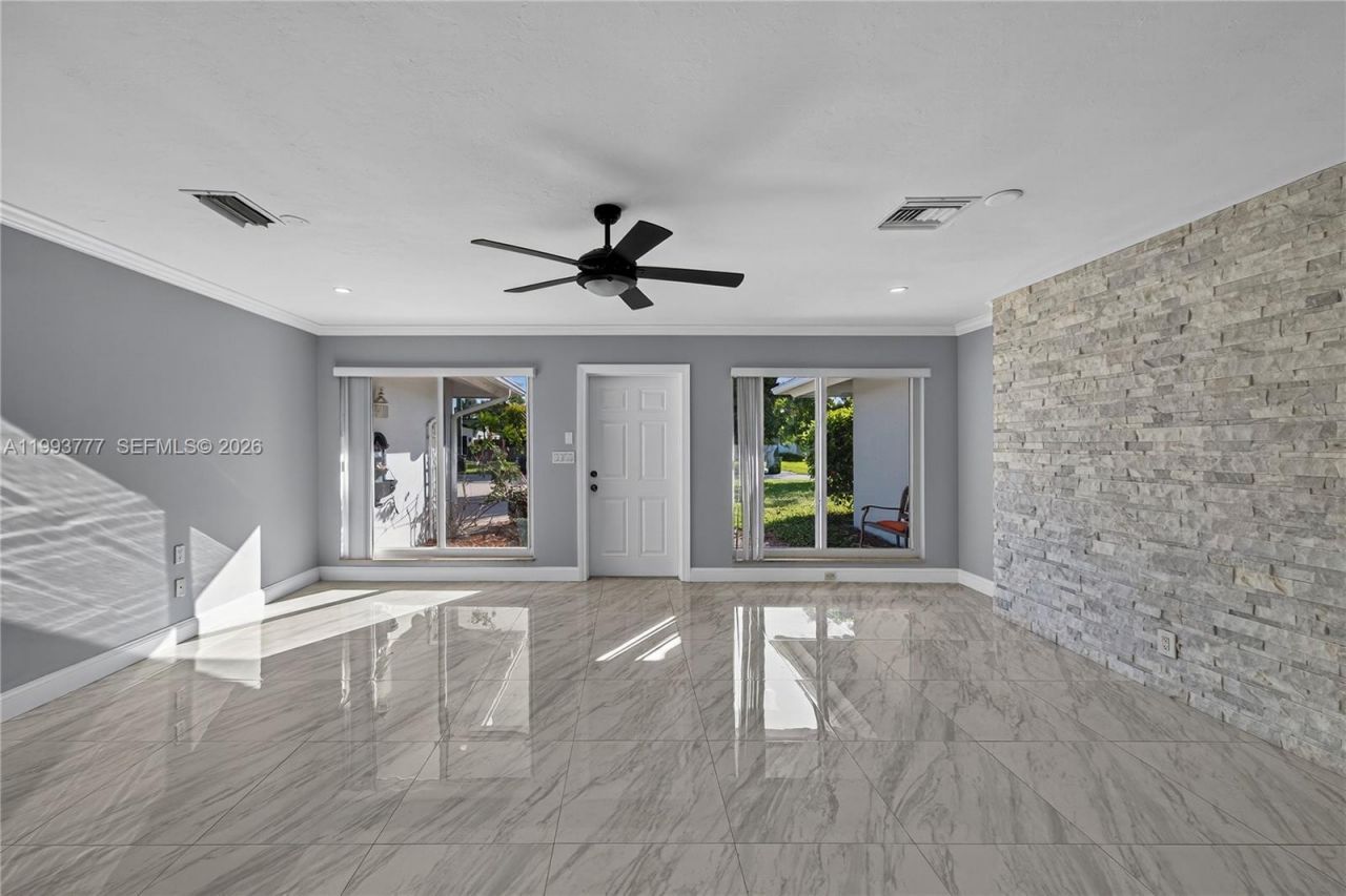 2801 Coral Shores Dr , Unit 2801, Fort Lauderdale, FL 33306 Photo