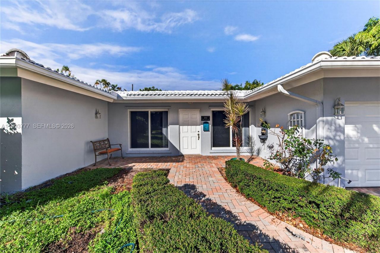 2801 Coral Shores Dr , Unit 2801, Fort Lauderdale, FL 33306 Photo