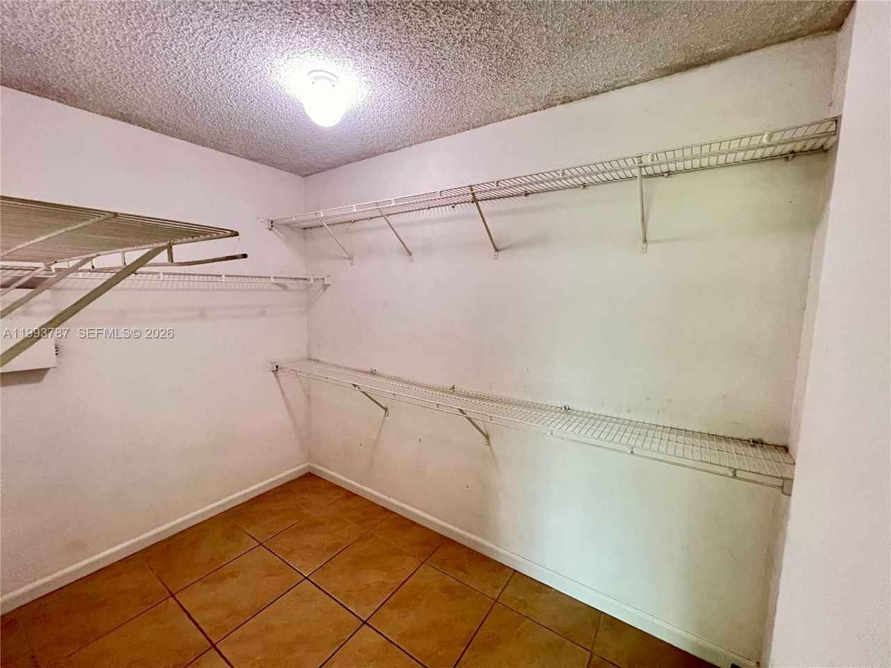 530 S Park Rd , Unit 15-11, Hollywood, FL 33021 Photo