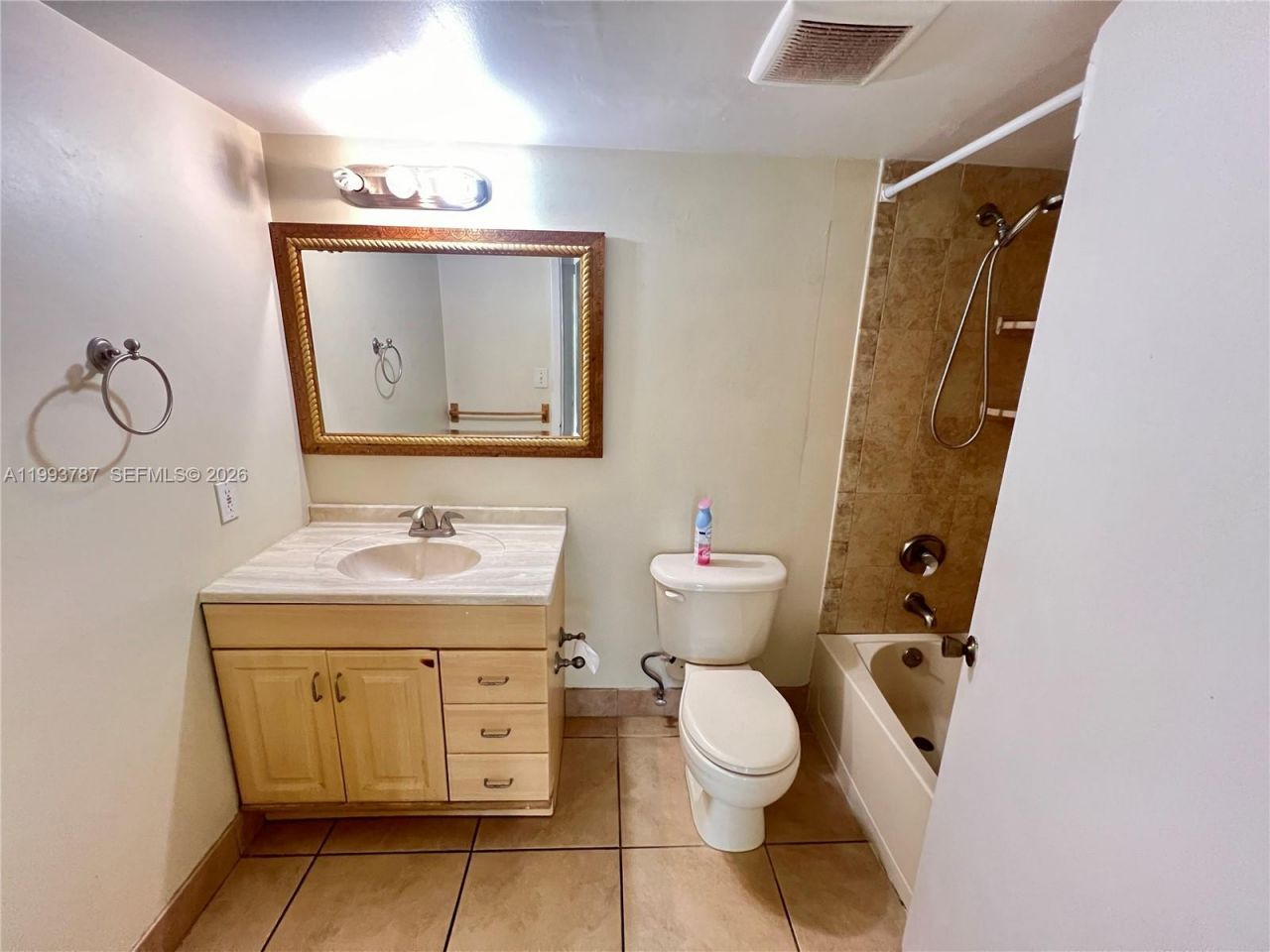 530 S Park Rd , Unit 15-11, Hollywood, FL 33021 Photo