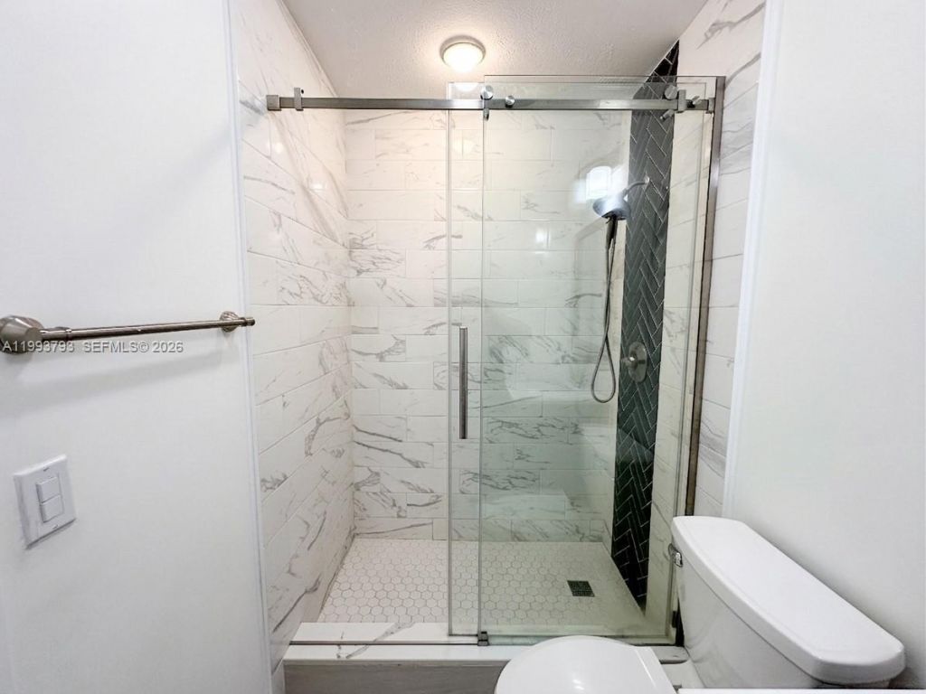 10359 SW 209th Ln , Cutler Bay, FL 33189 Photo