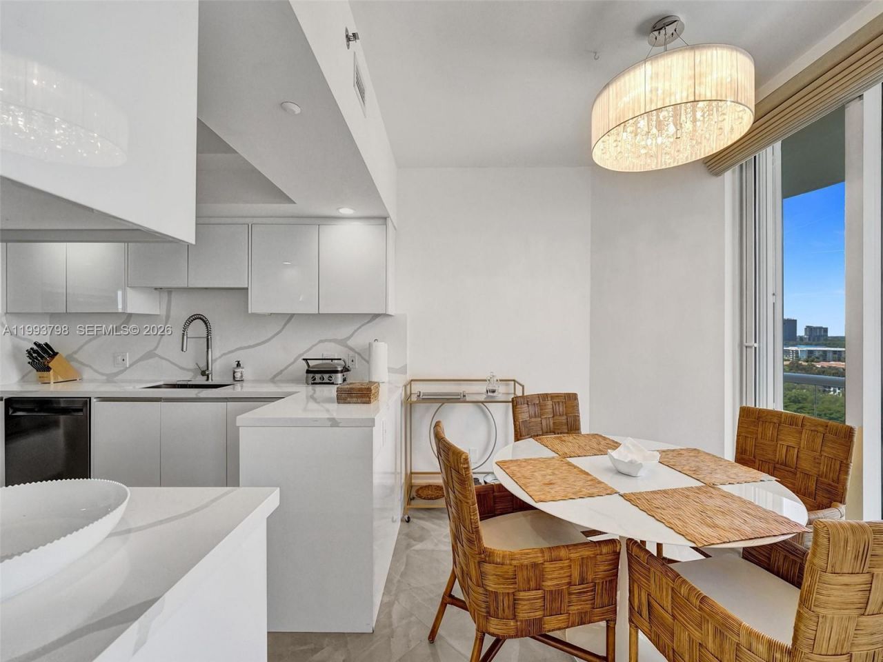 7000 Island Blvd , Unit 1207, Aventura, FL 33160 Photo