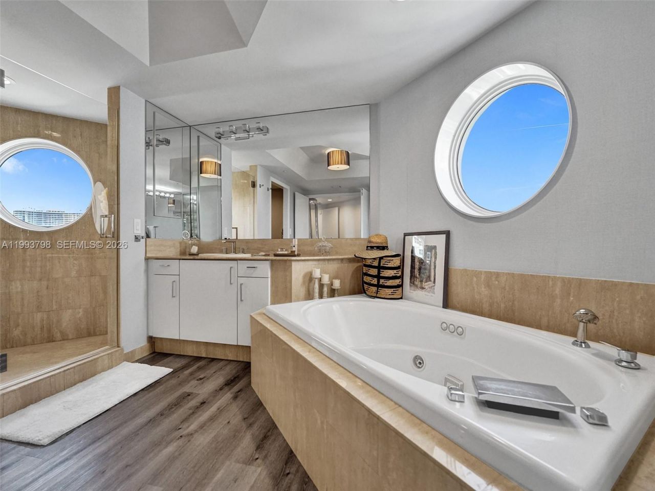 7000 Island Blvd , Unit 1207, Aventura, FL 33160 Photo