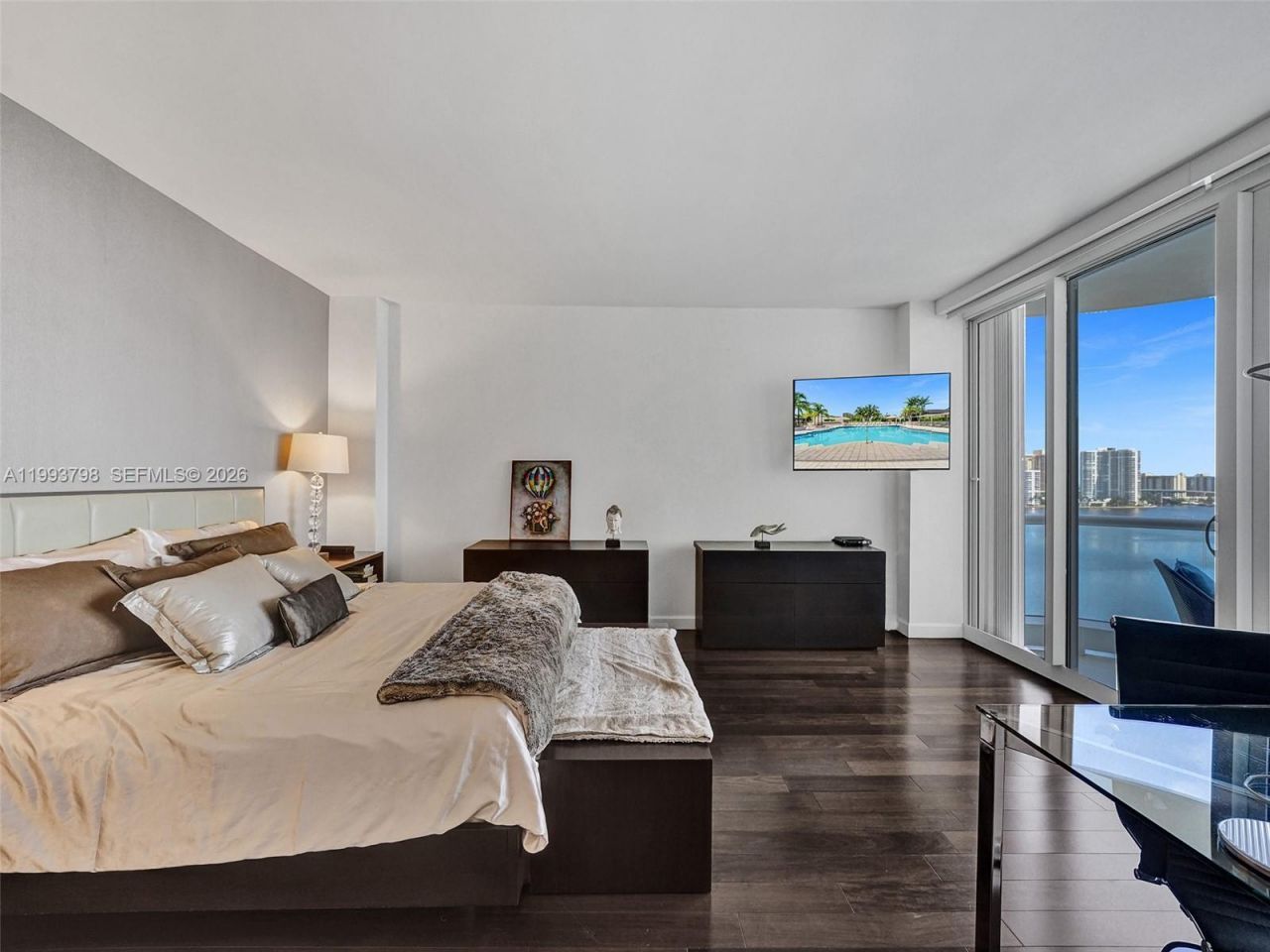 7000 Island Blvd , Unit 1207, Aventura, FL 33160 Photo