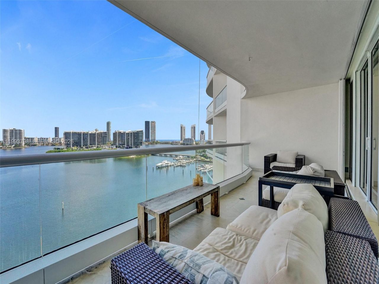 7000 Island Blvd , Unit 1207, Aventura, FL 33160 Photo