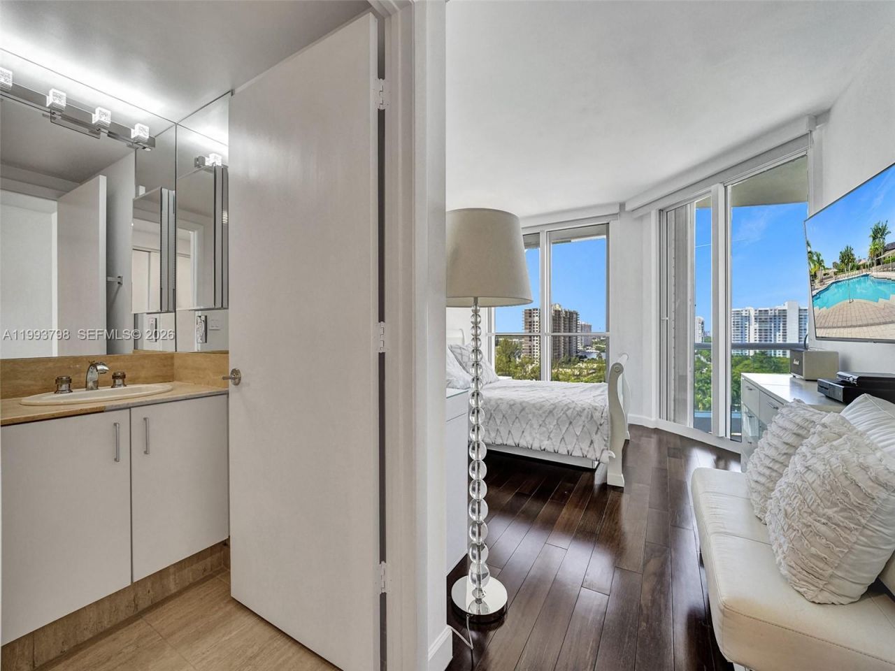 7000 Island Blvd , Unit 1207, Aventura, FL 33160 Photo