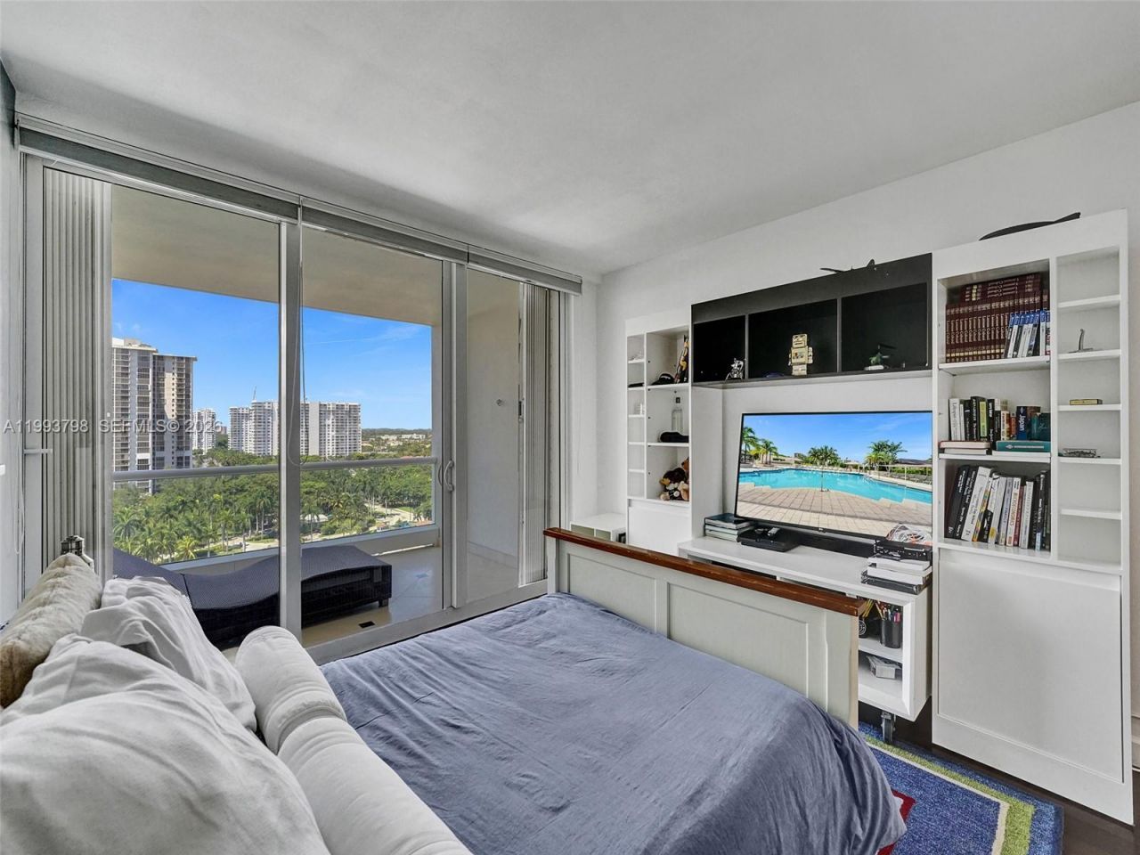 7000 Island Blvd , Unit 1207, Aventura, FL 33160 Photo