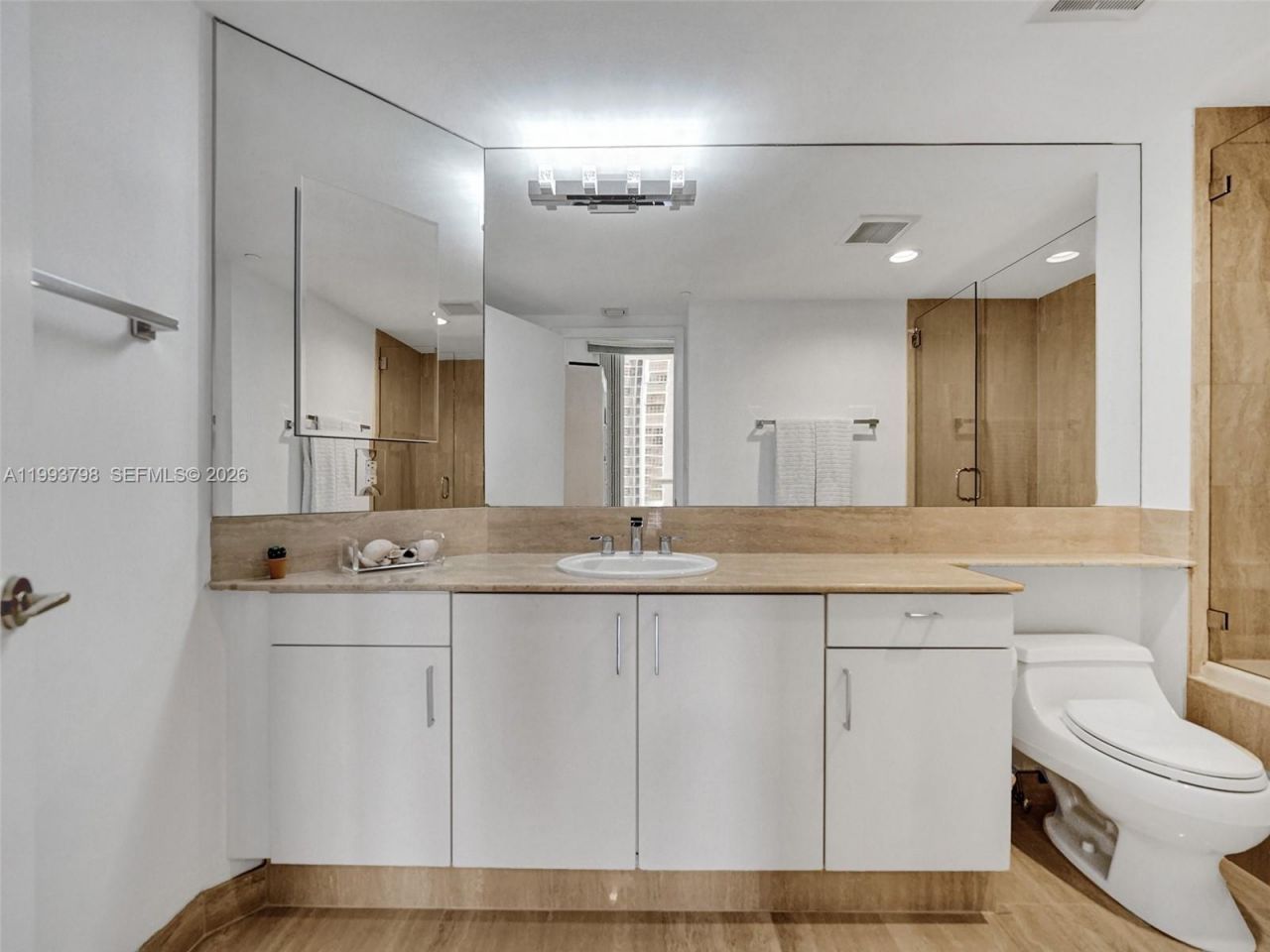 7000 Island Blvd , Unit 1207, Aventura, FL 33160 Photo