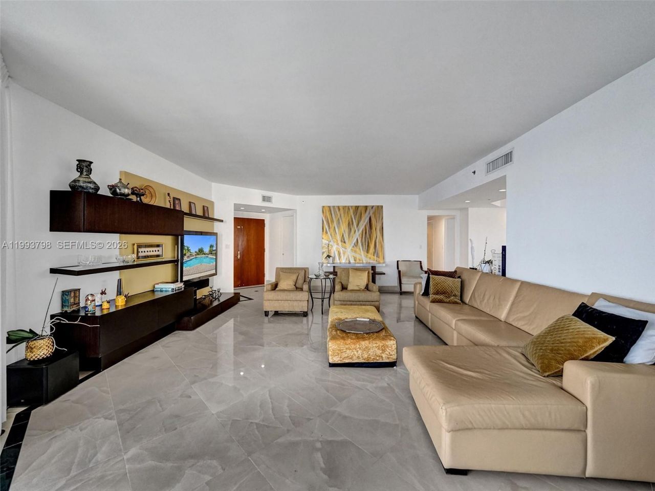 7000 Island Blvd , Unit 1207, Aventura, FL 33160 Photo