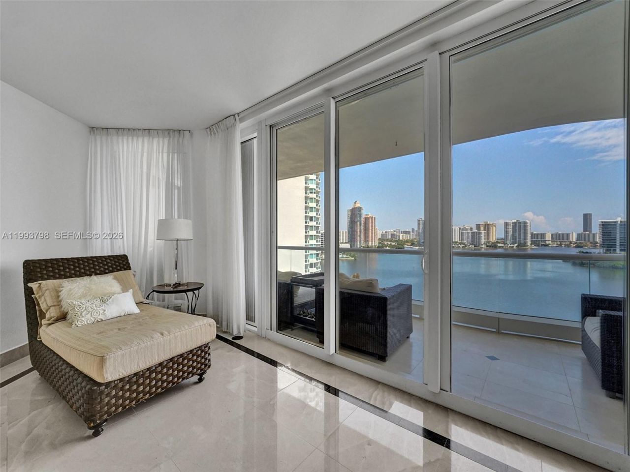 7000 Island Blvd , Unit 1207, Aventura, FL 33160 Photo
