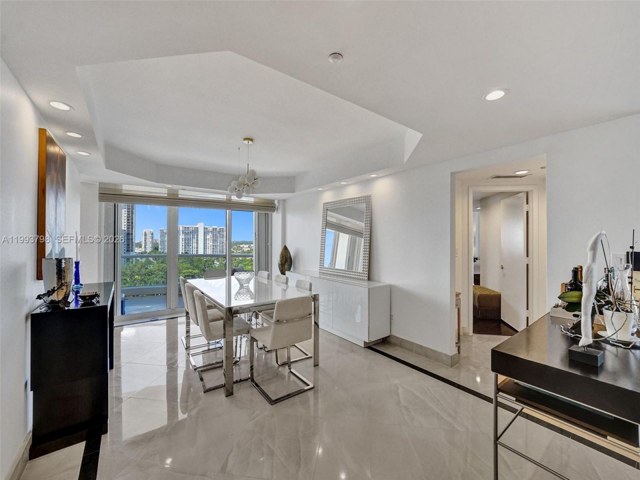 7000 Island Blvd , Unit 1207, Aventura, FL 33160 Photo