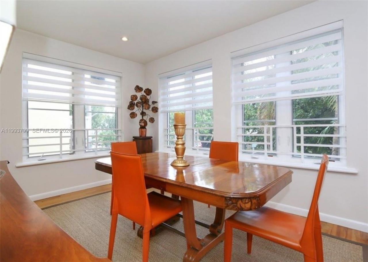 1018 Meridian Ave , Unit 6, Miami Beach, FL 33139 Photo