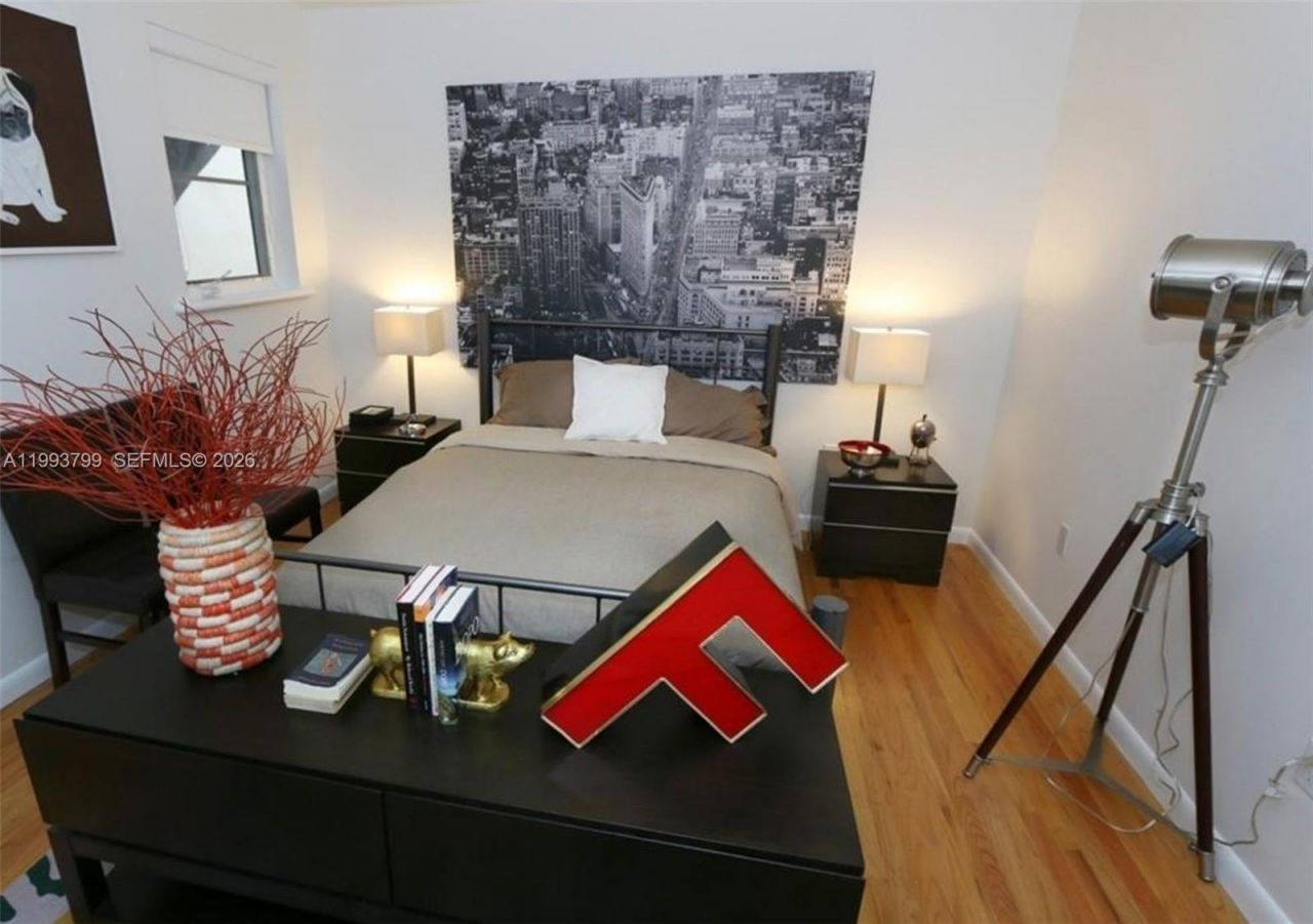 1018 Meridian Ave , Unit 6, Miami Beach, FL 33139 Photo