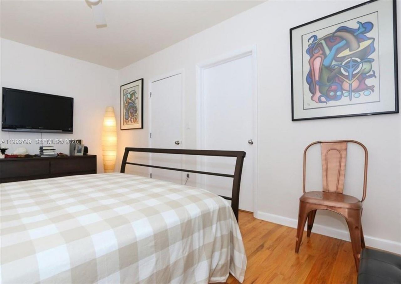 1018 Meridian Ave , Unit 6, Miami Beach, FL 33139 Photo