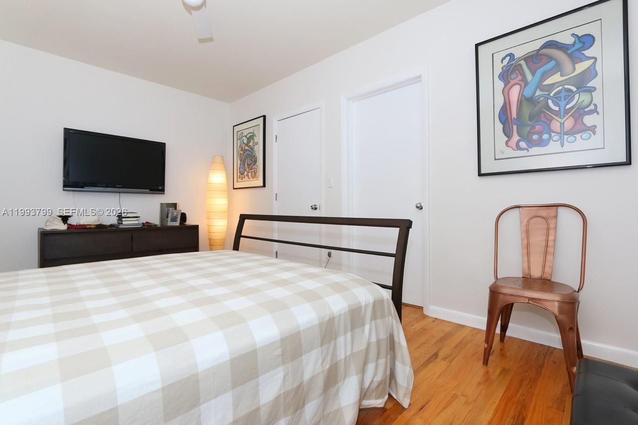 1018 Meridian Ave , Unit 6, Miami Beach, FL 33139 Photo