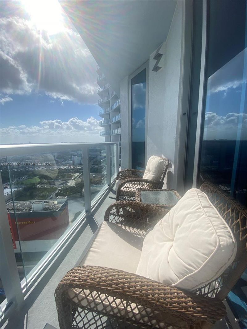 185 SW 7 St, Unit 2510, Miami, FL 33130 Photo