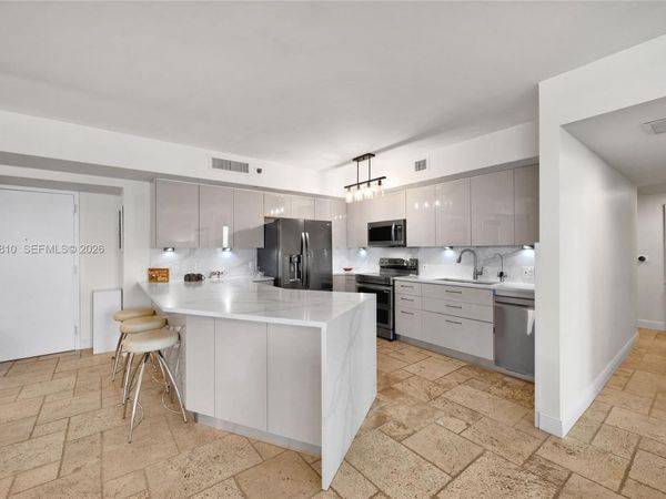 1800 S Ocean Dr , Unit 1210, Hallandale Beach, FL 33009