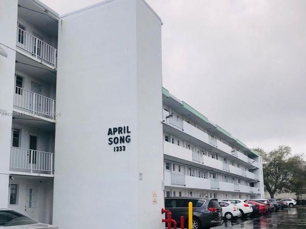 1333 E Hallandale Beach Blvd, Unit 223, Hallandale Beach, FL 33009