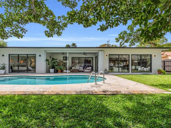 2025 Arch Creek Dr , North Miami, FL 33181