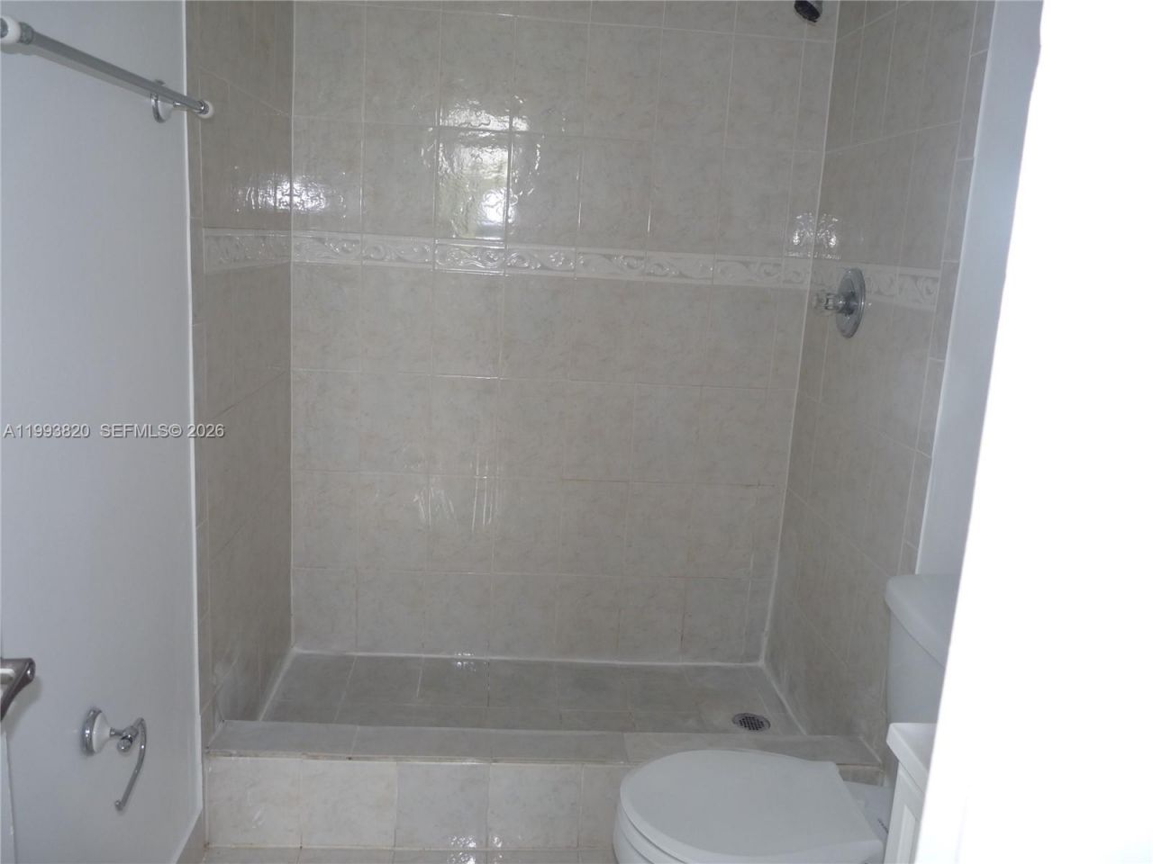 14611 N Kendall Dr, Unit 304L, Miami, FL 33186 Photo