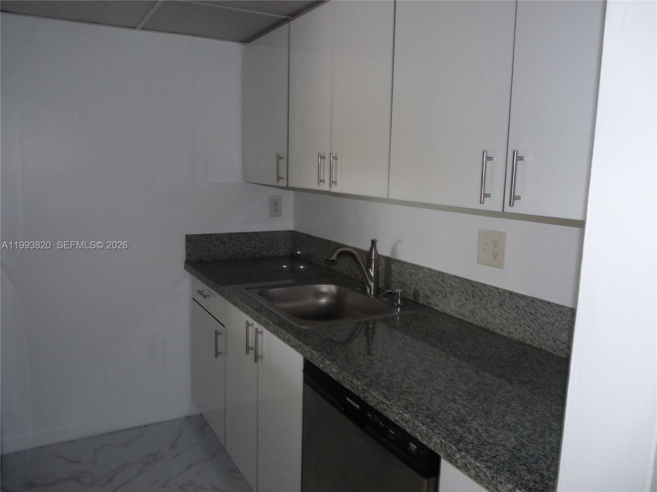 14611 N Kendall Dr, Unit 304L, Miami, FL 33186 Photo