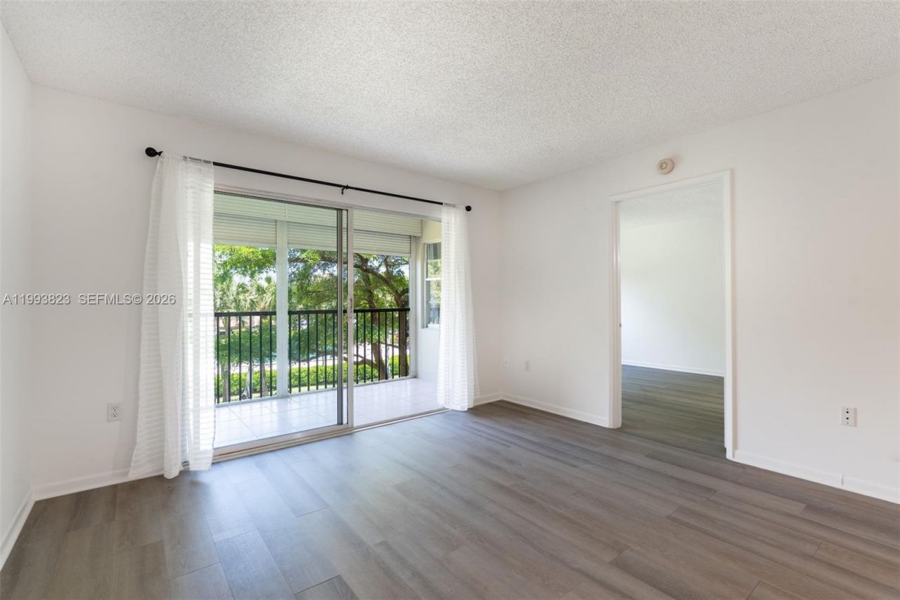 13455 SW 16th Ct, Unit 306F, Pembroke Pines, FL 33027 Photo