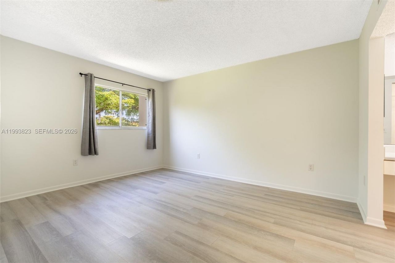 13455 SW 16th Ct , Unit 306F, Pembroke Pines, FL 33027 Photo