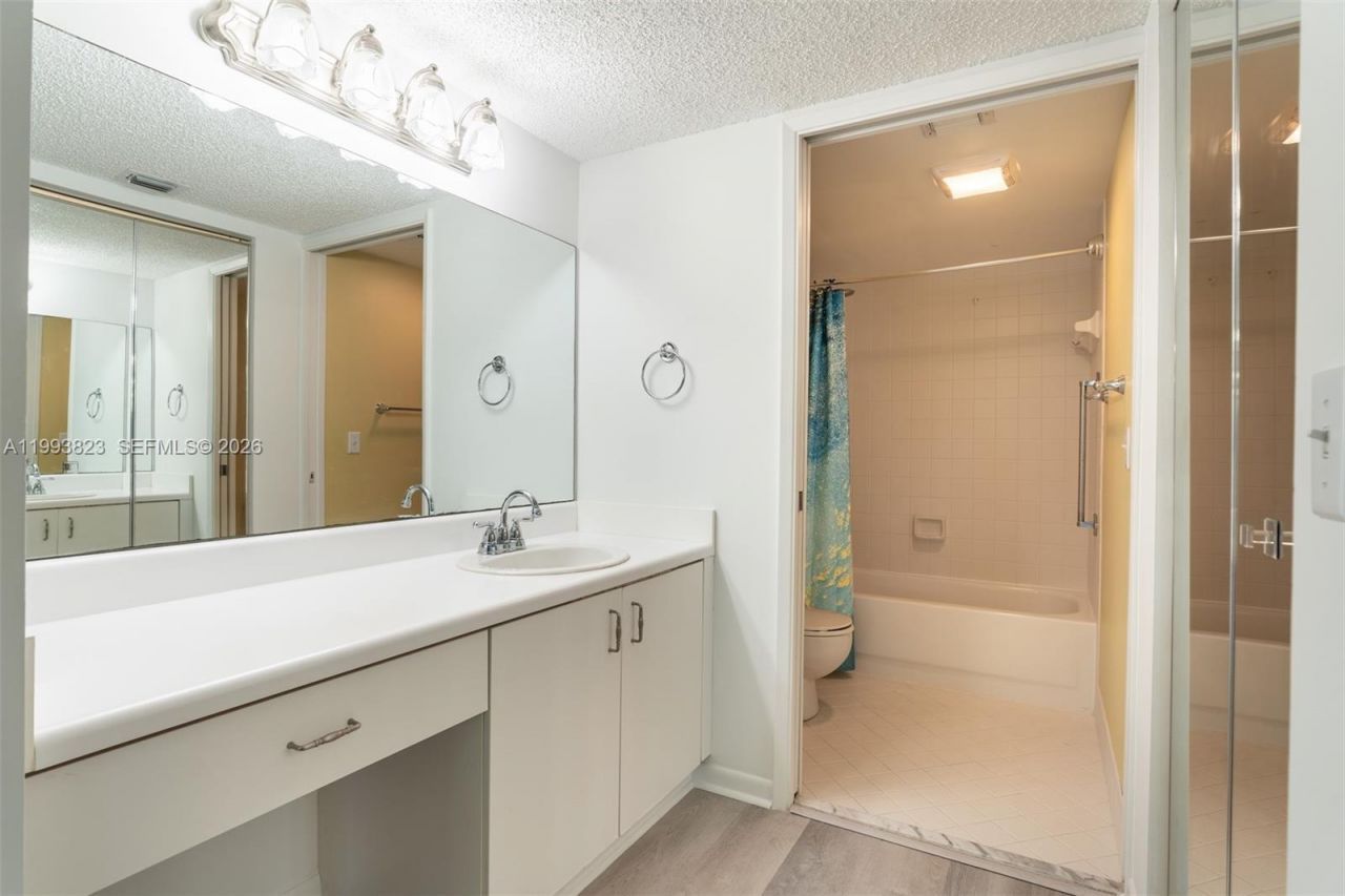 13455 SW 16th Ct, Unit 306F, Pembroke Pines, FL 33027 Photo