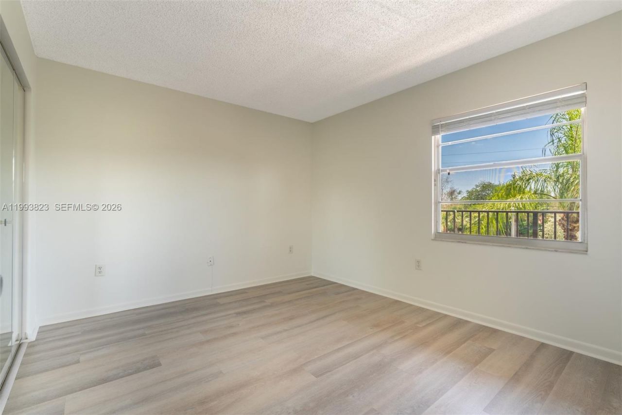 13455 SW 16th Ct, Unit 306F, Pembroke Pines, FL 33027 Photo