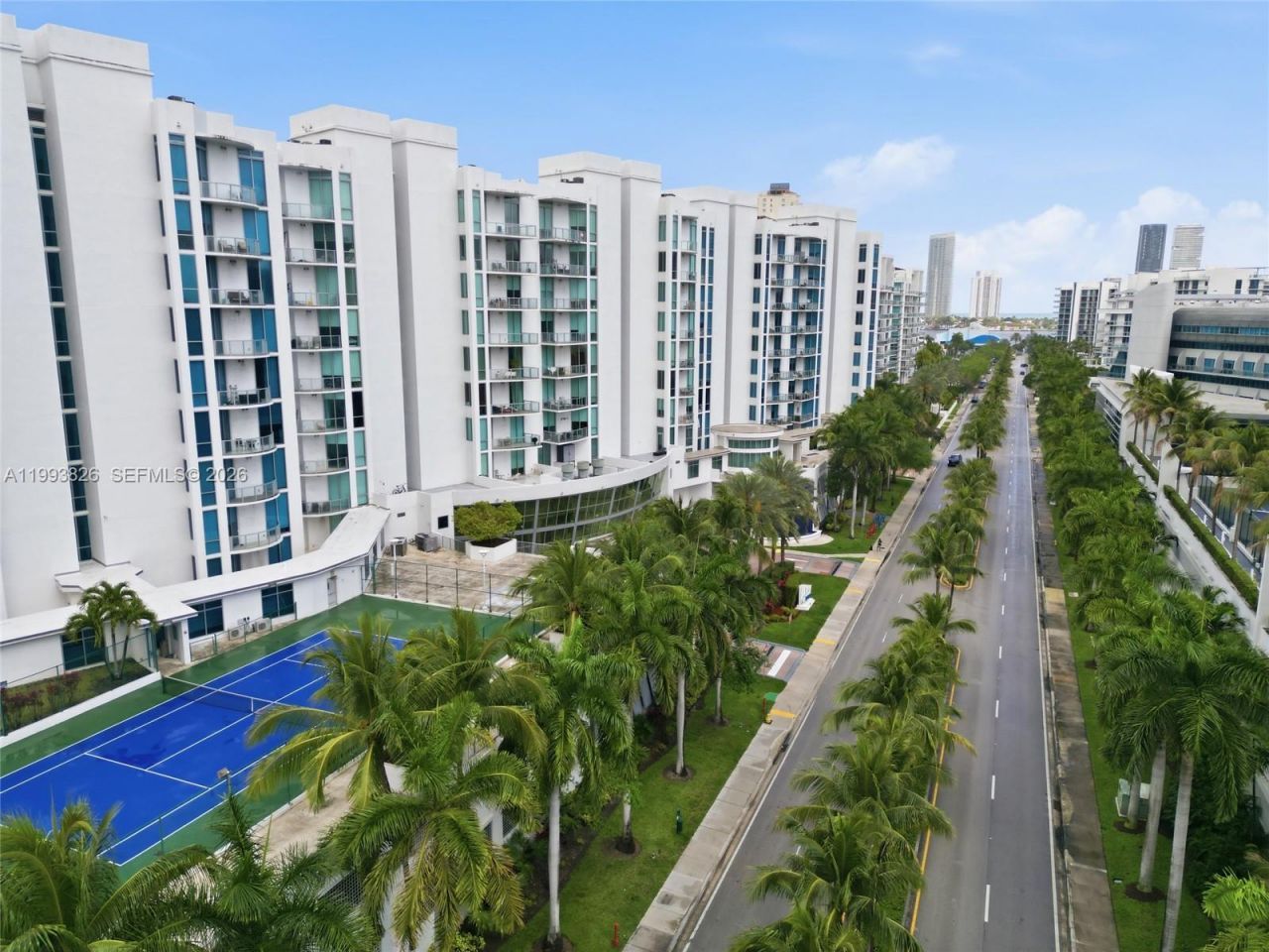 3029 NE 188th St , Unit 904, Aventura, FL 33180 Photo