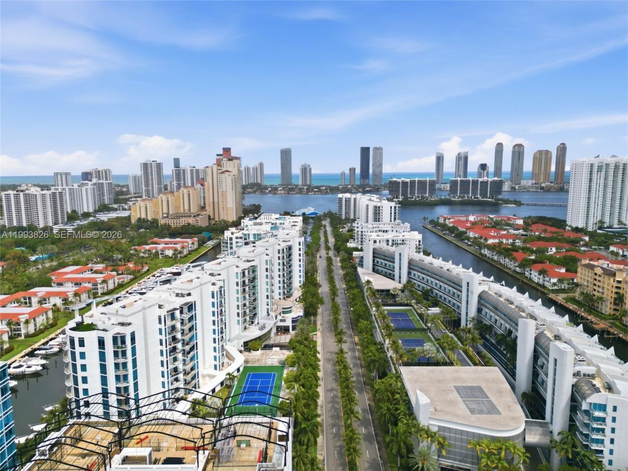 3029 NE 188th St , Unit 904, Aventura, FL 33180 Photo