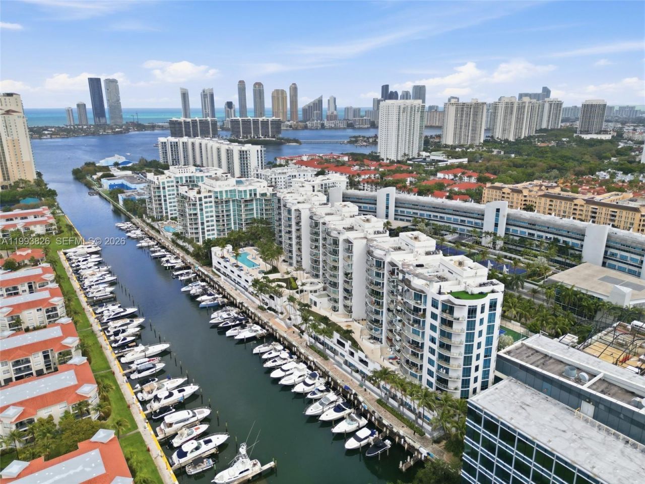 3029 NE 188th St , Unit 904, Aventura, FL 33180 Photo