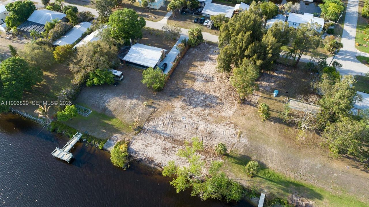 1035 W Anchor Lane, Moore Haven, FL 33471 Photo