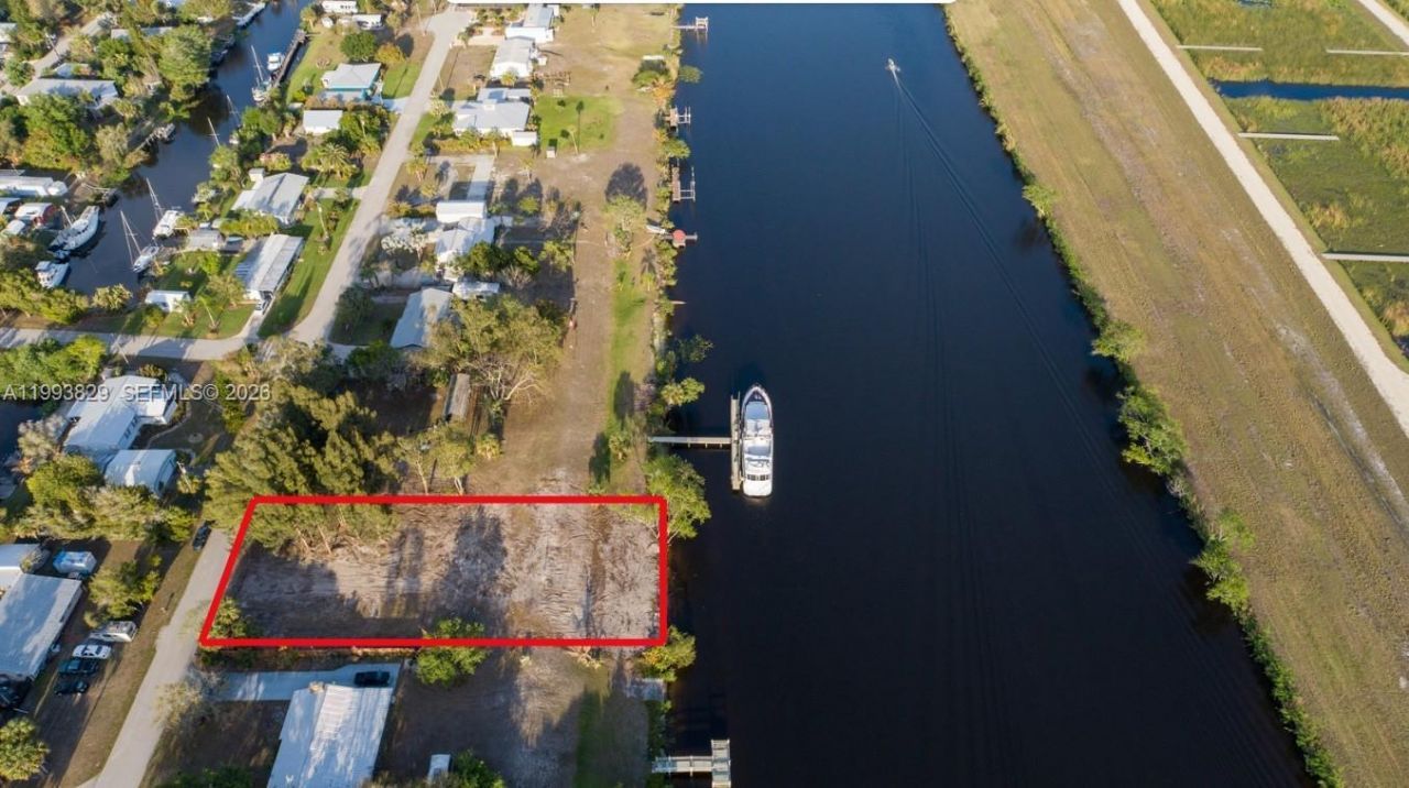1035 W Anchor Lane, Moore Haven, FL 33471 Photo
