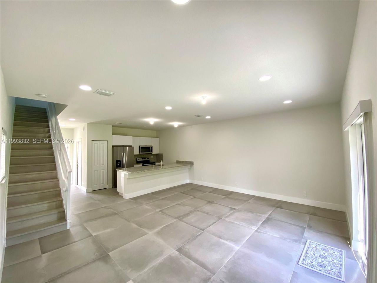 5860 Lincoln , Unit 5860, Hollywood, FL 33021 Photo