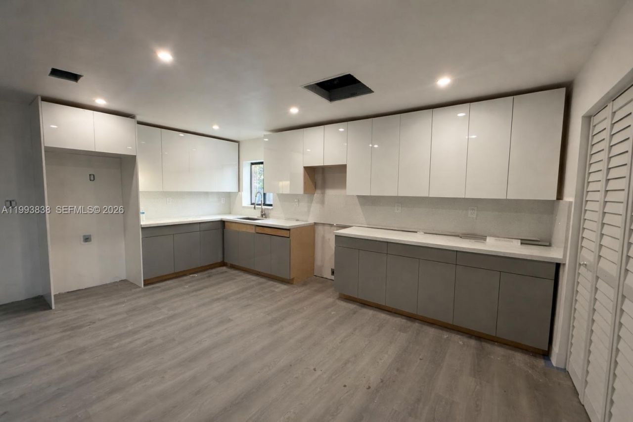 3224 NW 181st St , Miami Gardens, FL 33056 Photo