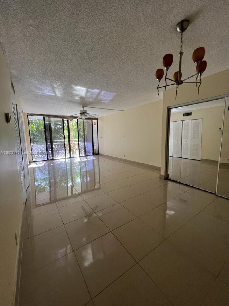4222 Inverrary Blvd , Unit 4217, Lauderhill, FL 33319 Photo